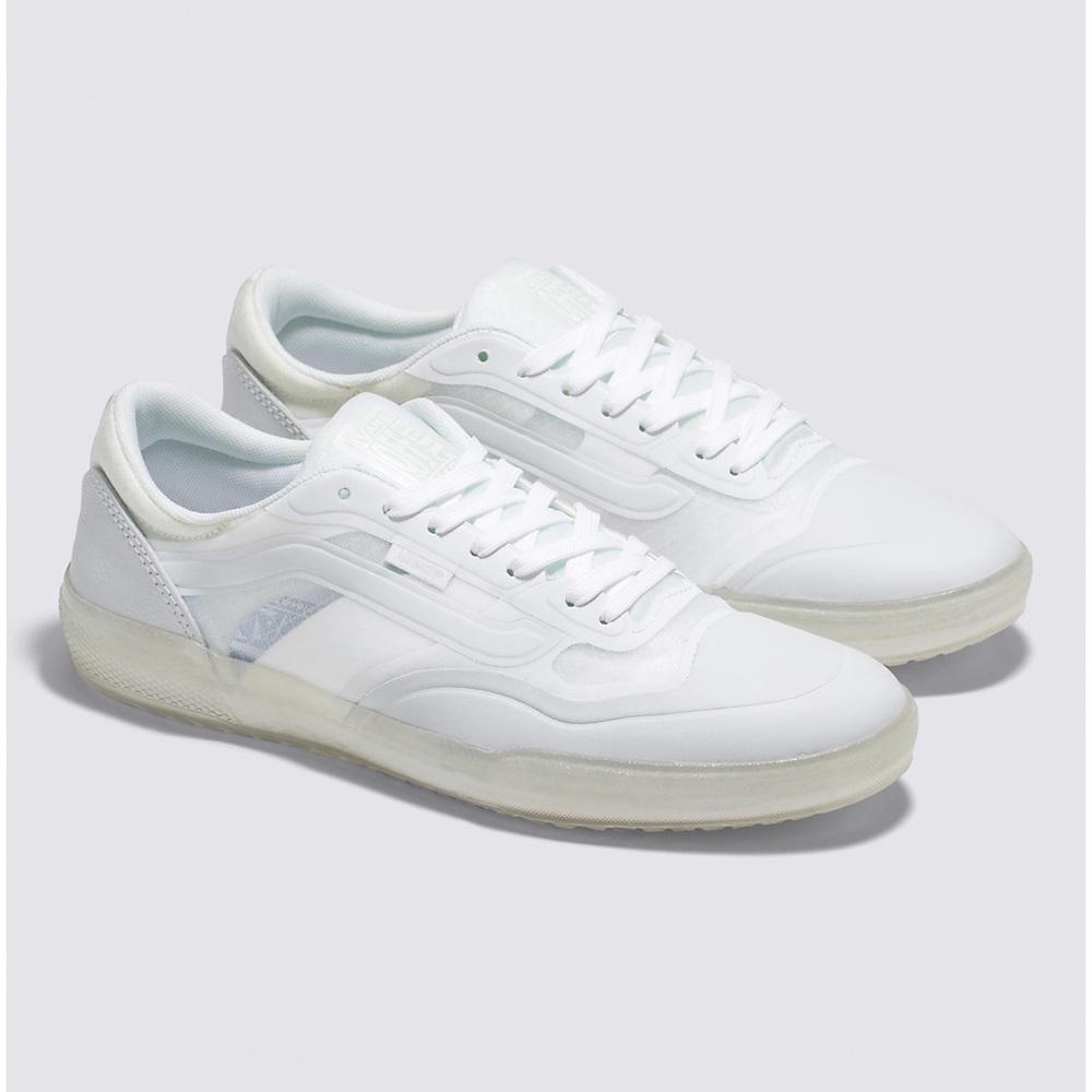 Vans AVE Pro Skateboarding Shoe